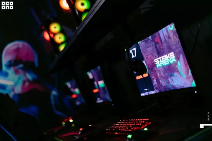 Кибер клуб "Strike Arena"