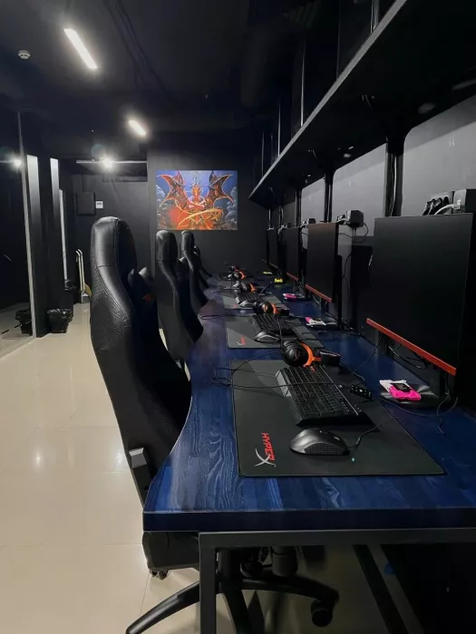 Компьютерный клуб "Game Lab"