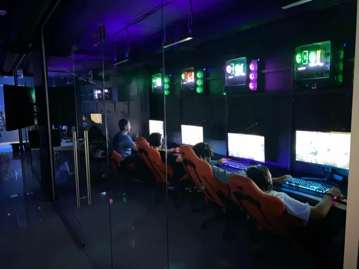 Компьютерный клуб "Game Lab"