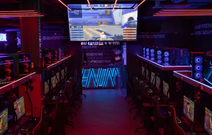 Кибер клуб "Venom Cyber Zone" на Ярославской