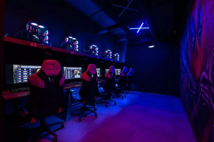 Кибер клуб "Venom Cyber Zone" на Лермонтовской