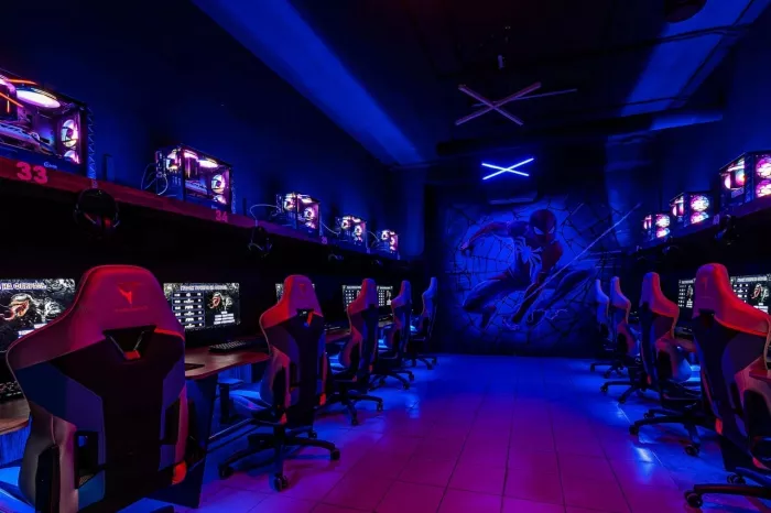 Кибер клуб "Venom Cyber Zone" на Лермонтовской