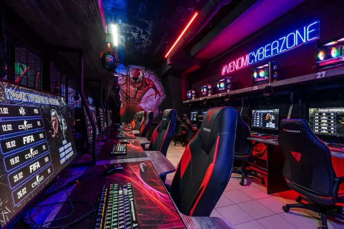 Кибер клуб "Venom Cyber Zone" на Лермонтовской