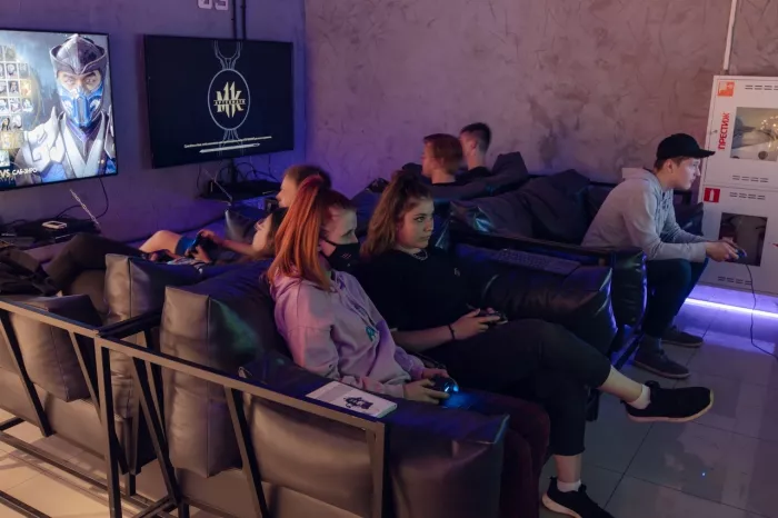 Кибер клуб "In. Game"