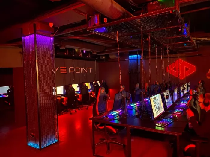 Кибер клуб "SavePoint" на Дмитровском