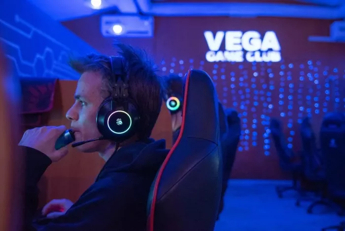 Компьютерный клуб "Vega"