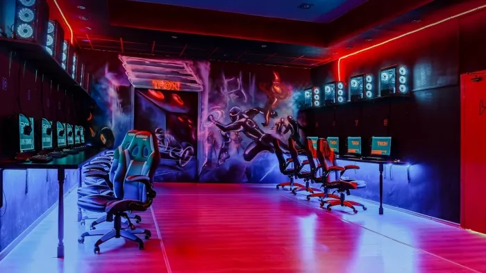 Компьютерный клуб "Tron Games Zone"