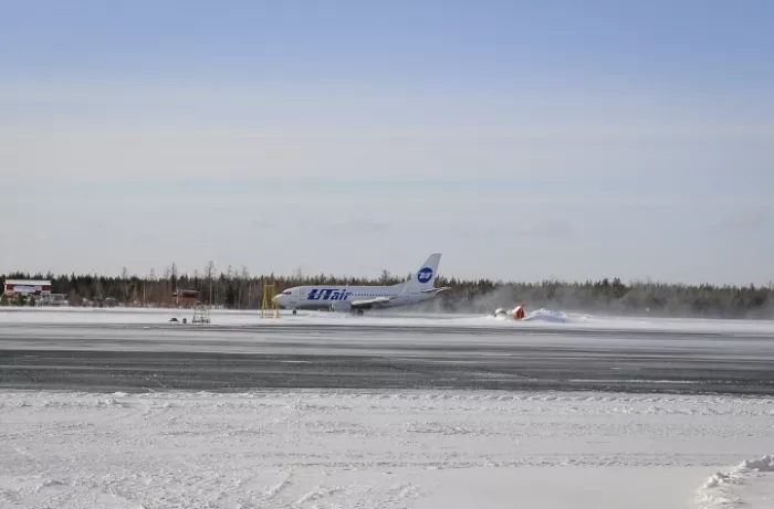 Аэропорт "Ноябрьск"