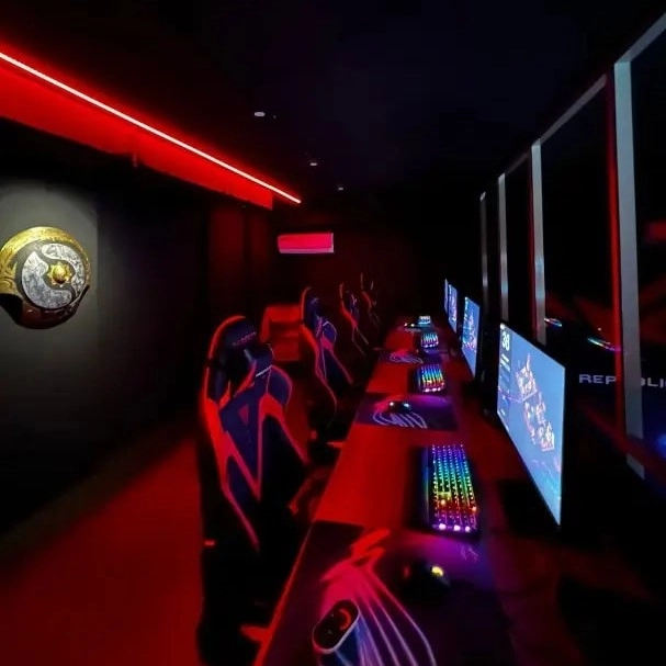 Компьютерный клуб "Navi Game Hub"