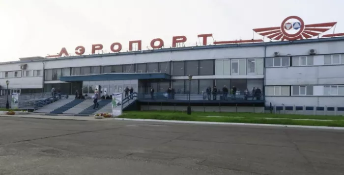 Аэропорт "Мирный"