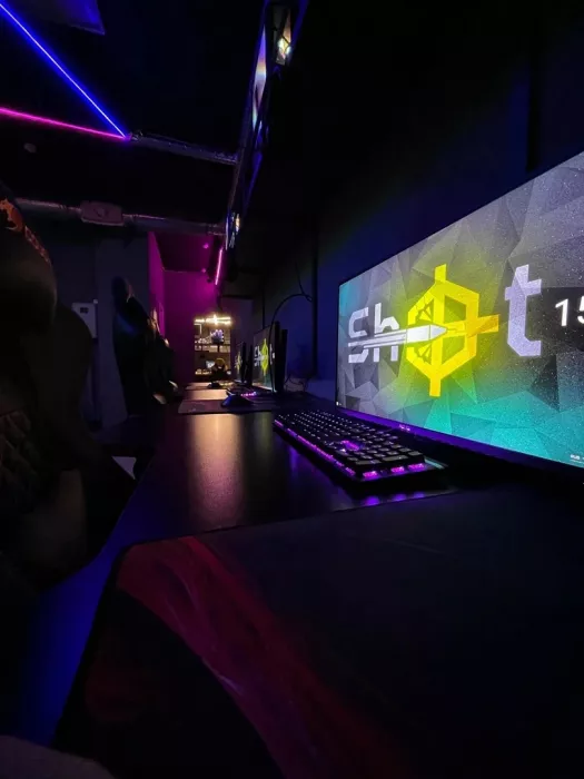 Компьютерный клуб "Shot"