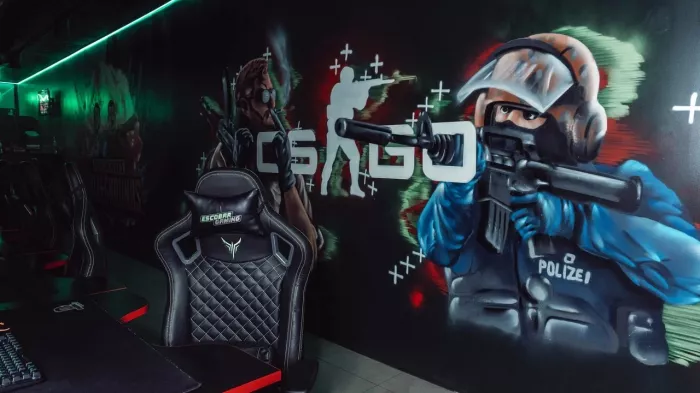 Кибер клуб "Escobar Gaming"
