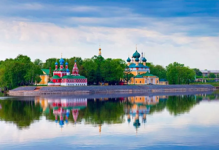 Туристическое агентство "Pegas touristik" на Космонавтов