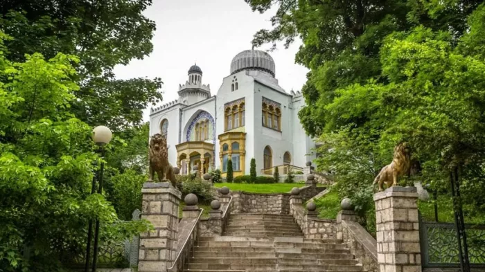 Туристическая компания "ДальИнфоТур"