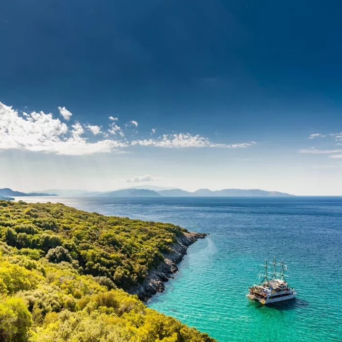 Турагентство "Coral Travel" на Ленина