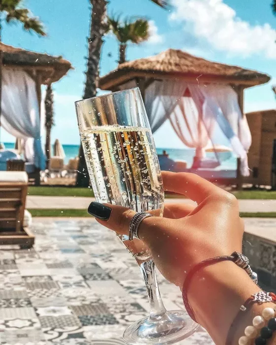 Туристическое агентство "Coral Travel" на Климентовской