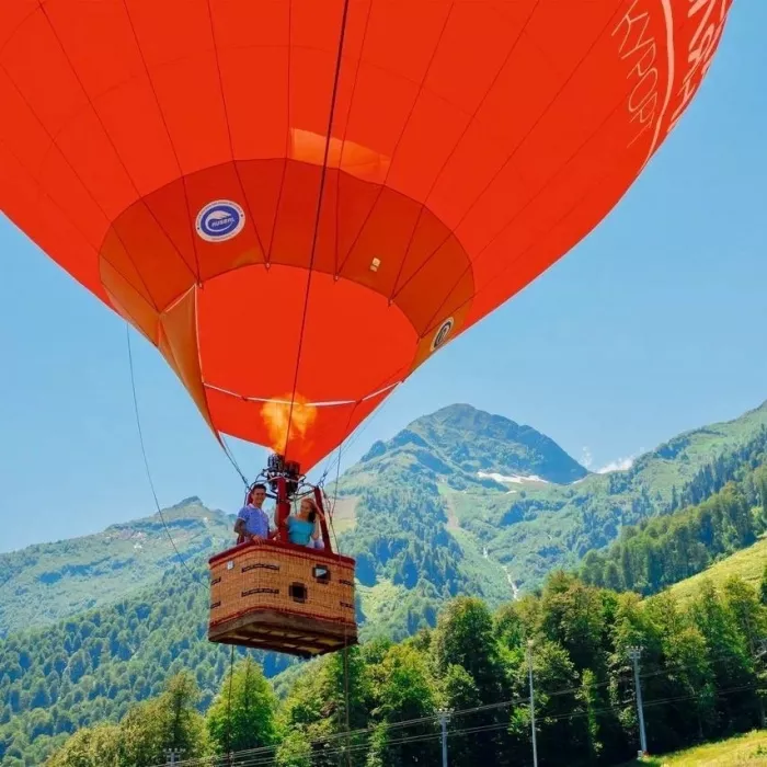 Экскурсионное бюро "Mantera Travel" на ​Континентальном 6/2Б