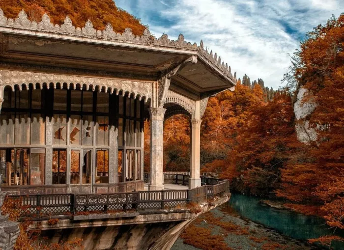 Экскурсии "River"