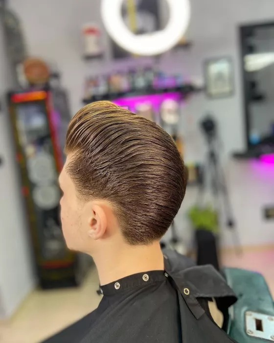 Barbershop Mad Quiff 