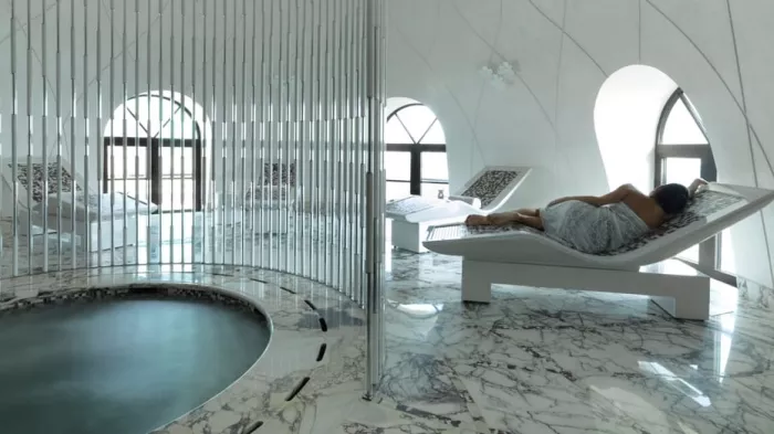 Four Seasons Hotel
