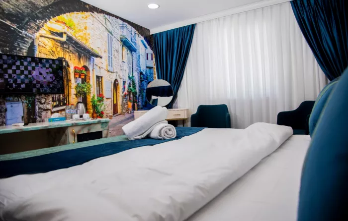 Essam Deluxe Hotel