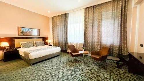 Marine Inn Hotel 