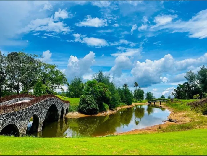 Голь-Клуб «Aquella Golf & Country Club»