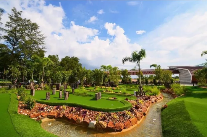 Голь-Клуб «Aquella Golf & Country Club»