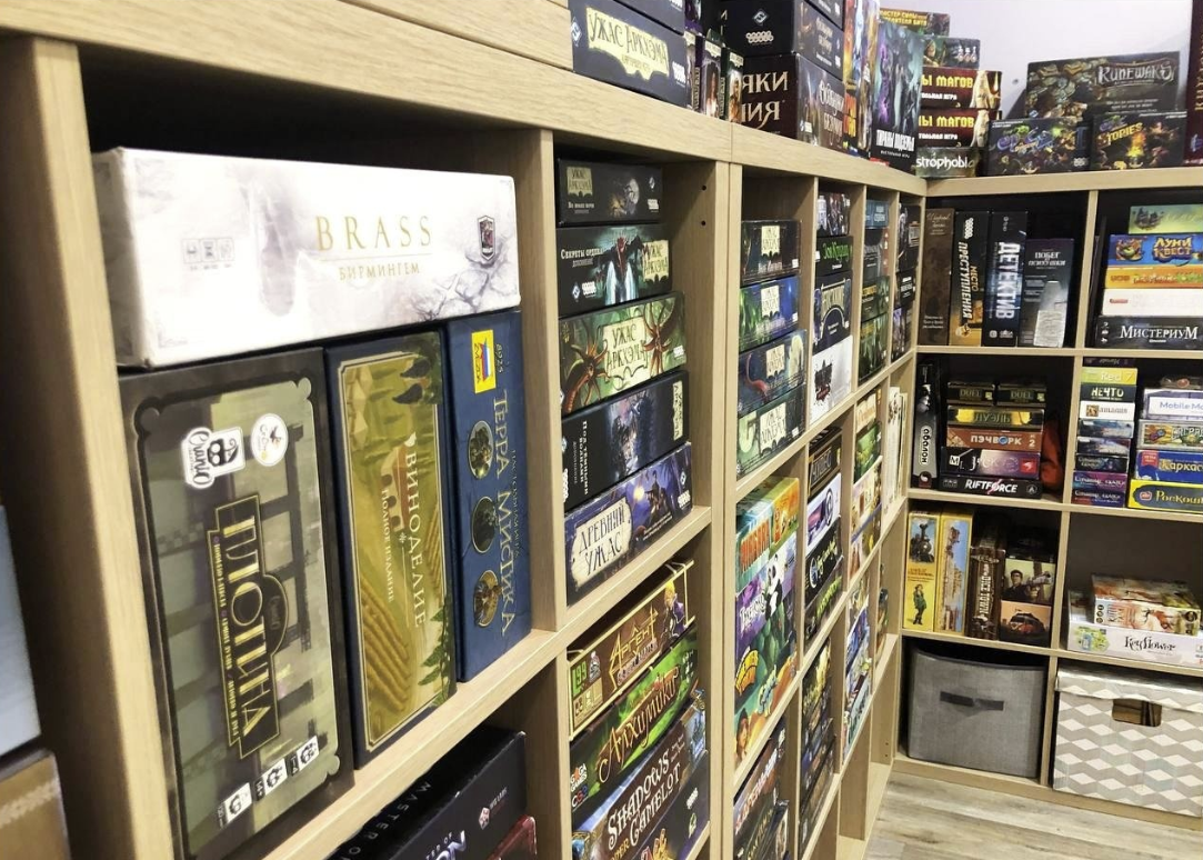 ​Клуб настольных игр "Диванный генерал"