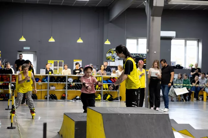 Школа скейтбординга, роликов и BMX Extreme kids