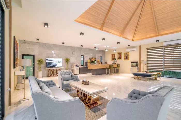 Отель «Rawayana Central Park Villas»