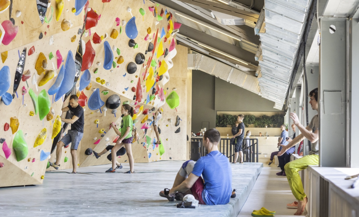 ​Скалодром "Climb lab"