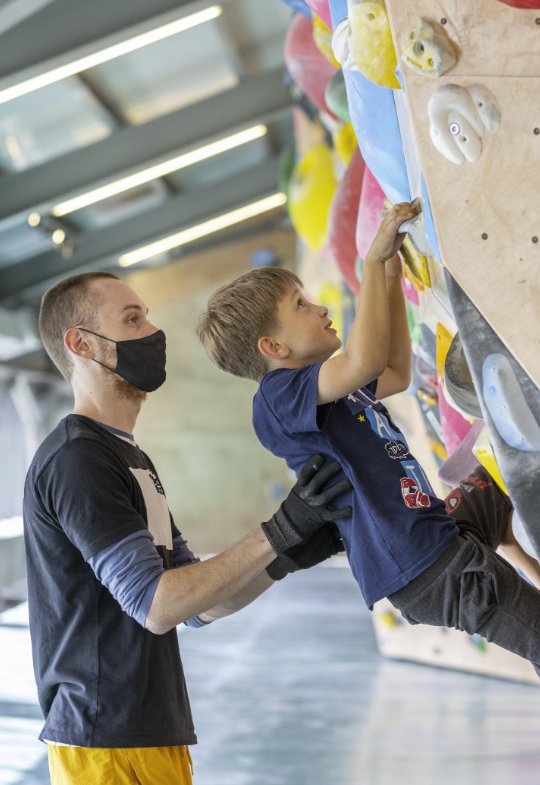 ​Скалодром "Climb lab"