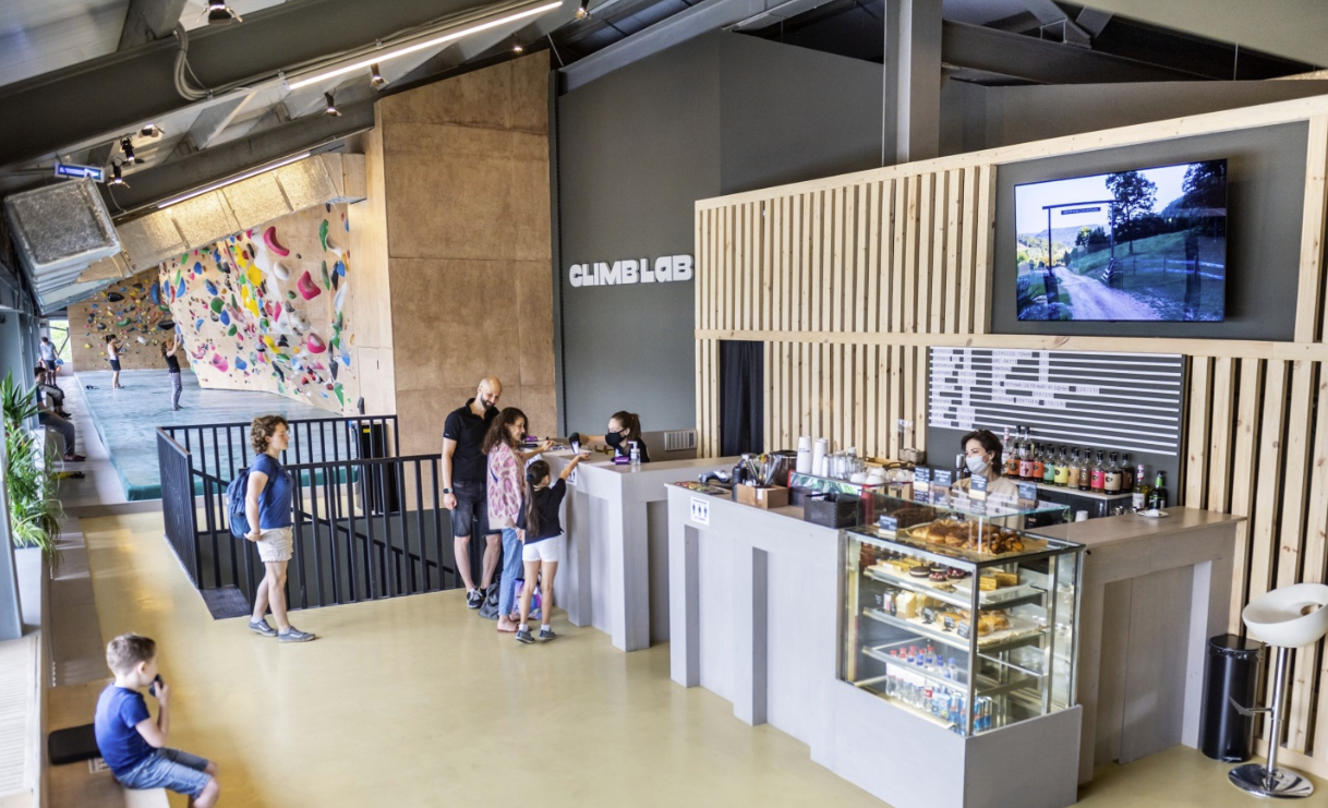 ​Скалодром "Climb lab"