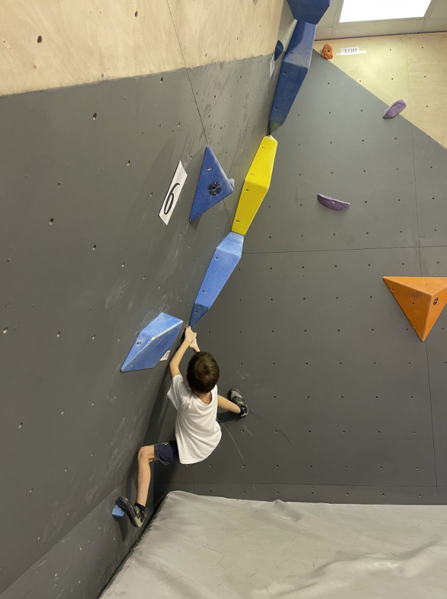 ​Скалодром "Climbingmount"