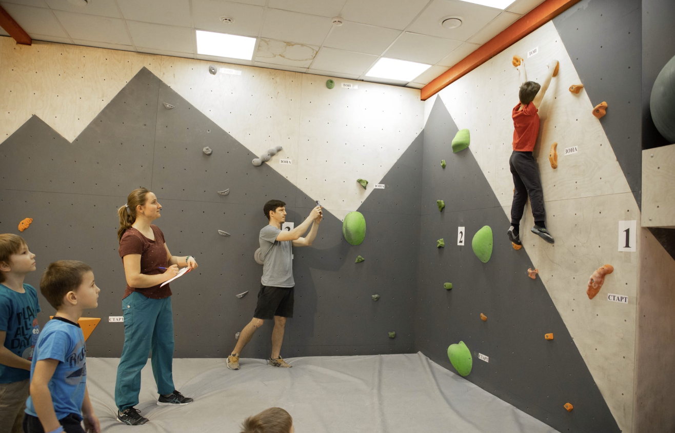 ​Скалодром "Climbingmount"