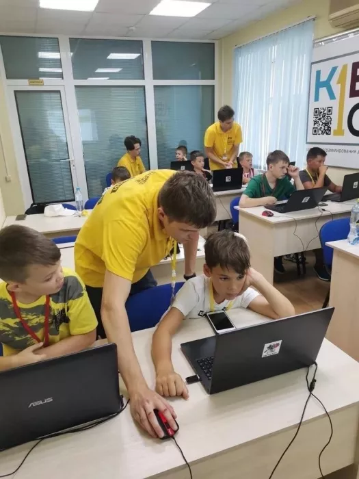 Школа программирования для детей KIBERone