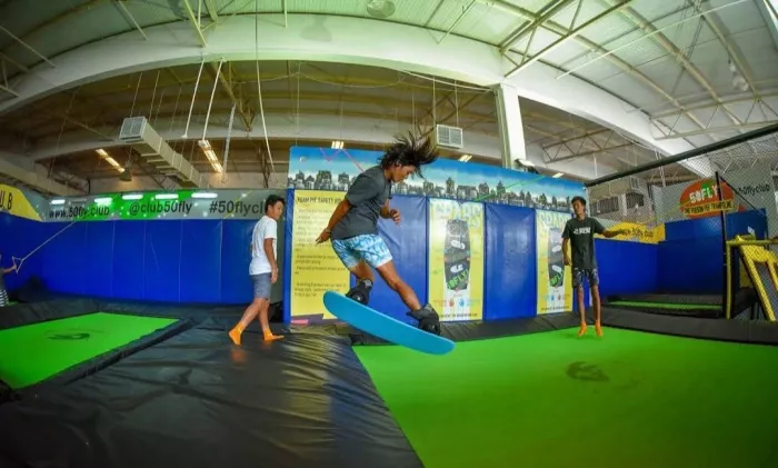 Батутный Клуб «50 Fly Trampoline Club Phuket»