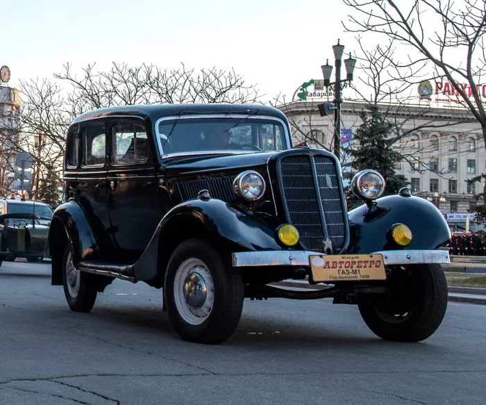 Хабаровский клуб «Авторетро-100»