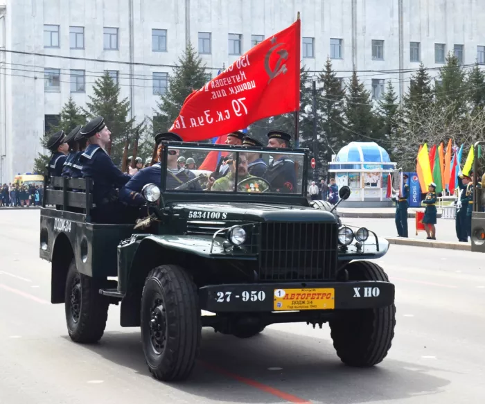 Хабаровский клуб «Авторетро-100»