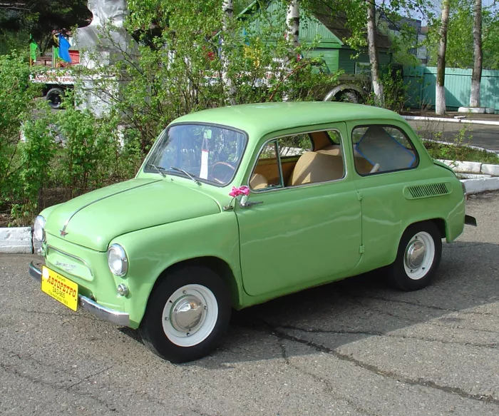 Хабаровский клуб «Авторетро-100»