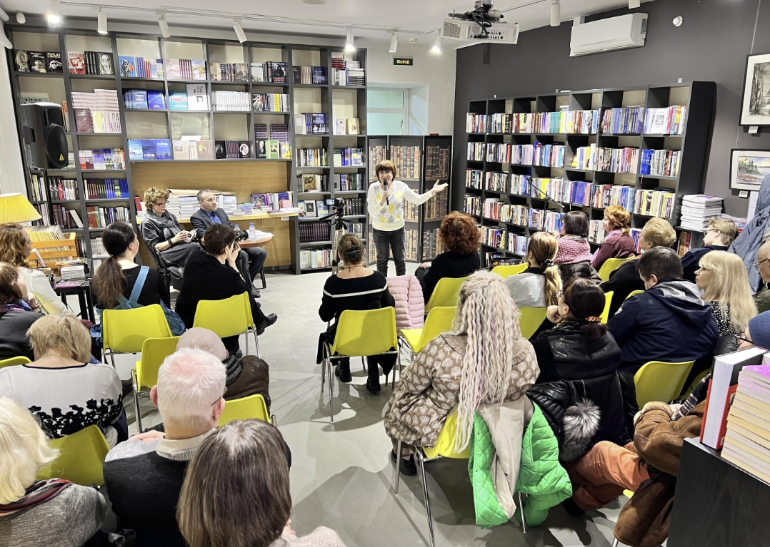 Книжный магазин "Книжная лавка писателей"