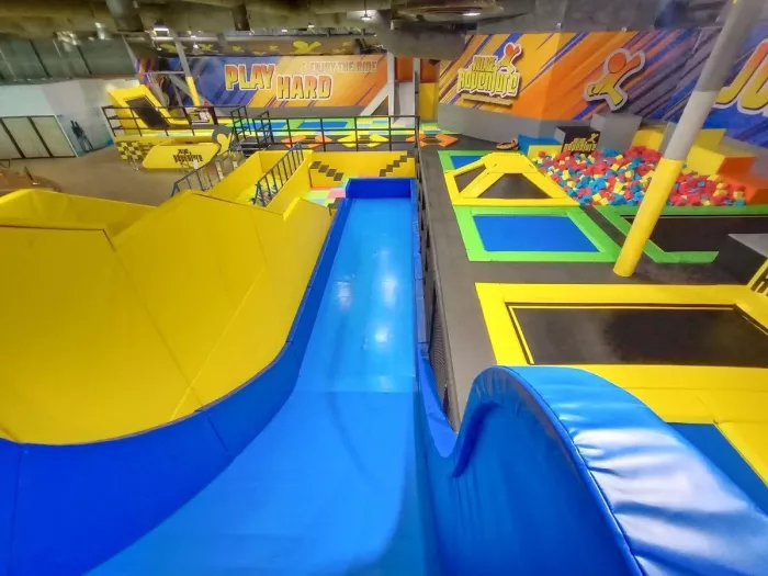 Игровая Площадка «Adventure Village Phuket»