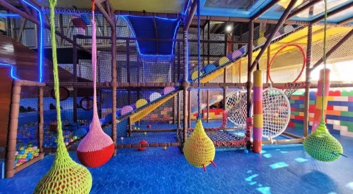 Игровая Площадка «Adventure Village Phuket»