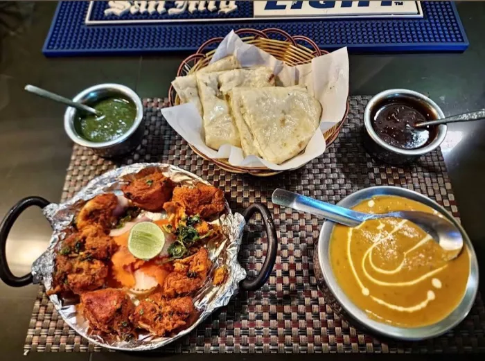 Ресторан «Highway Curry»
