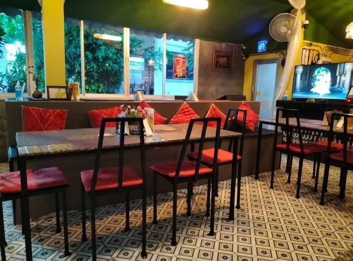 Ресторан «Highway Curry»