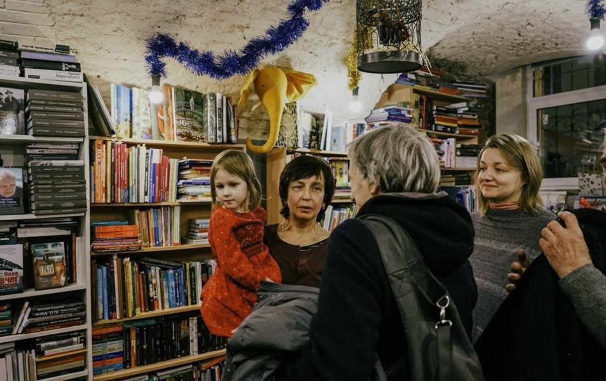 Книжный магазин "Свои книги"
