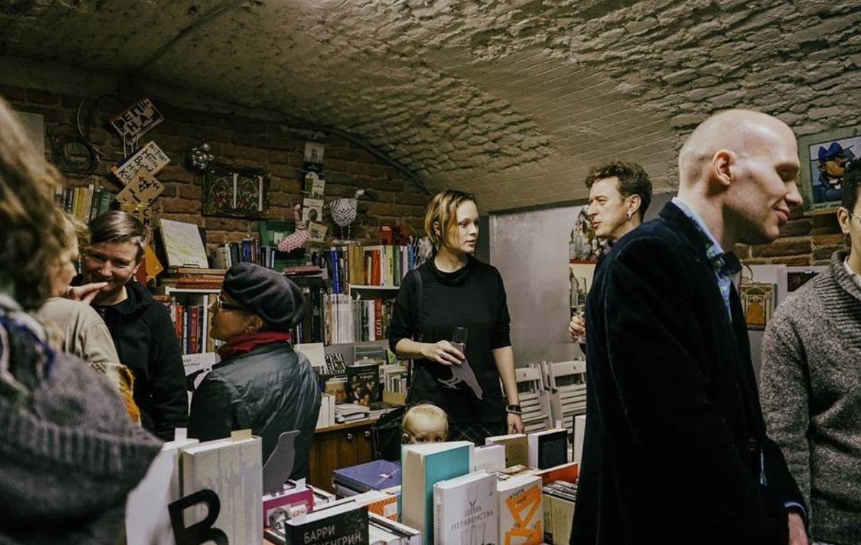 Книжный магазин "Свои книги"
