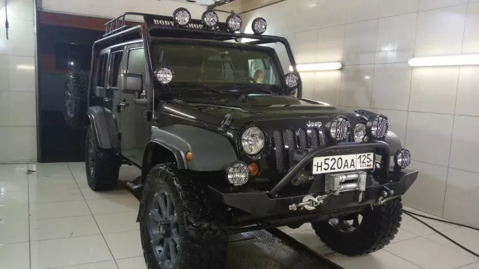 Автоцентр "LuckyCar"