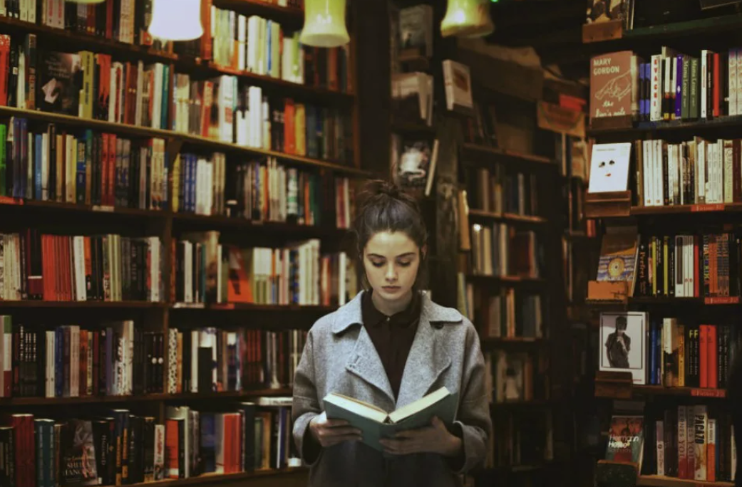 Книжный магазин "Книжная лавка студента"